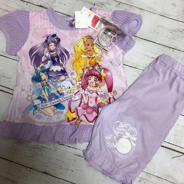 BANDAI(バンダイ)のスタートゥインクルプリキュア 光るパジャマ 110 キッズ/ベビー/マタニティのキッズ服女の子用(90cm~)(パジャマ)の商品写真