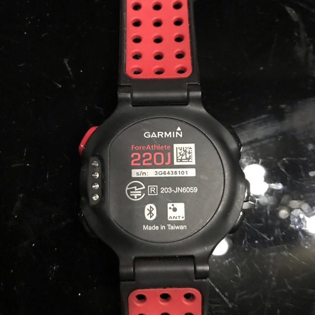 GARMIN(ガーミン)のGARMIN 220J メンズの時計(腕時計(デジタル))の商品写真