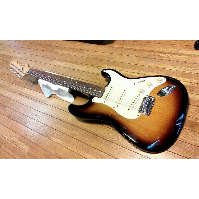 Squier スクワイヤー ストラト サンバースト 中古 今年人気のブランド