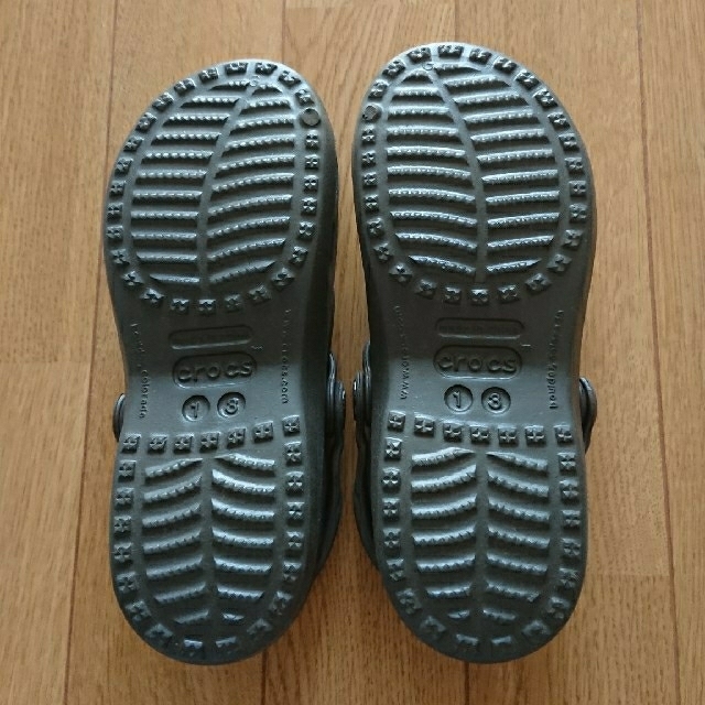 crocs(クロックス)の☆ちょこざい様専用☆未使用 crocs クロックス J1 19.5cm キッズ/ベビー/マタニティのキッズ靴/シューズ(15cm~)(サンダル)の商品写真