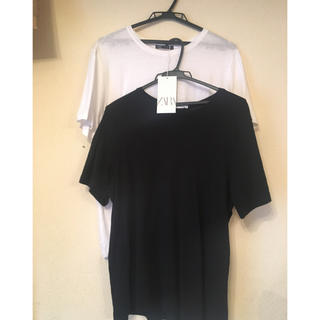 ザラ(ZARA)の今期新品ZARA♡定番ベーシックＴシャツ黒&白2枚セット(Tシャツ(半袖/袖なし))
