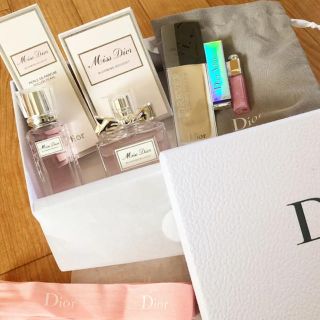 クリスチャンディオール(Christian Dior)のミスディオール ブルーミングブーケ  50mL、20mlセット(おまけ付き)(香水(女性用))