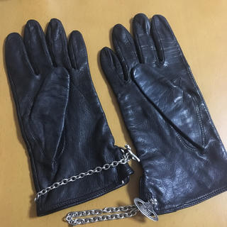 ヴィヴィアンウエストウッド(Vivienne Westwood)のヴィヴィアンウエストウッド✨革手袋 オーブチェーン(手袋)