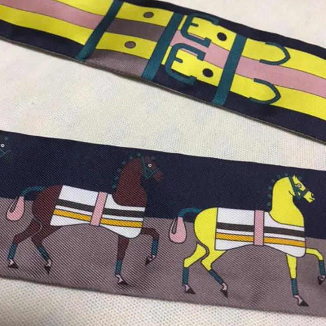 Hermes(エルメス)のロカバール ツイリー レディースのファッション小物(バンダナ/スカーフ)の商品写真