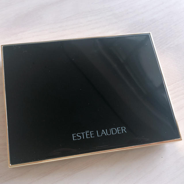 Estee Lauder(エスティローダー)のピュアカラーエンヴィアイシャドウ コスメ/美容のベースメイク/化粧品(アイシャドウ)の商品写真