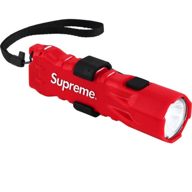 Supreme®/Pelican™ 3310PL Flashlight