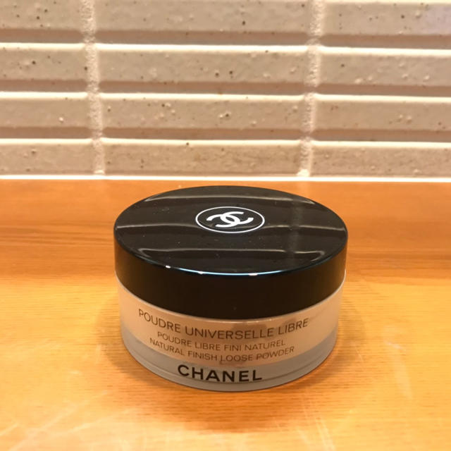 CHANEL  プードゥル  ユニヴェルセル  リーブル