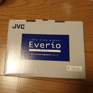 ケンウッド(KENWOOD)の新品/未使用 JVC ビデオカメラ GZ-E109-R レッド 送料無料(ビデオカメラ)