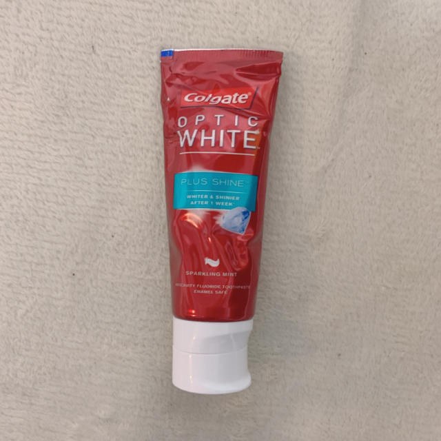 コルゲート オプティックホワイト コスメ/美容のオーラルケア(歯磨き粉)の商品写真