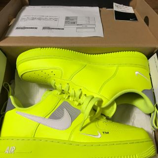 ナイキ(NIKE)のNIKE air force1 LV8 utility イエロー 26.0(スニーカー)