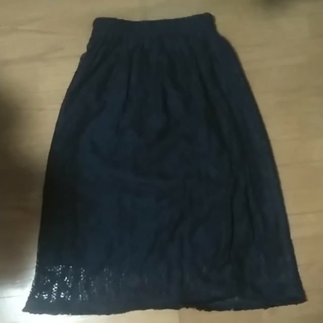 Linetta(リネッタ)のリネッタ　膝丈スカート　ウエストゴム　レース　ネイビー　紺　Crisp　クリスプ レディースのスカート(ひざ丈スカート)の商品写真