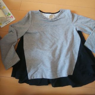 トッコ(tocco)のビジュー付変わりトップス M～L(カットソー(長袖/七分))