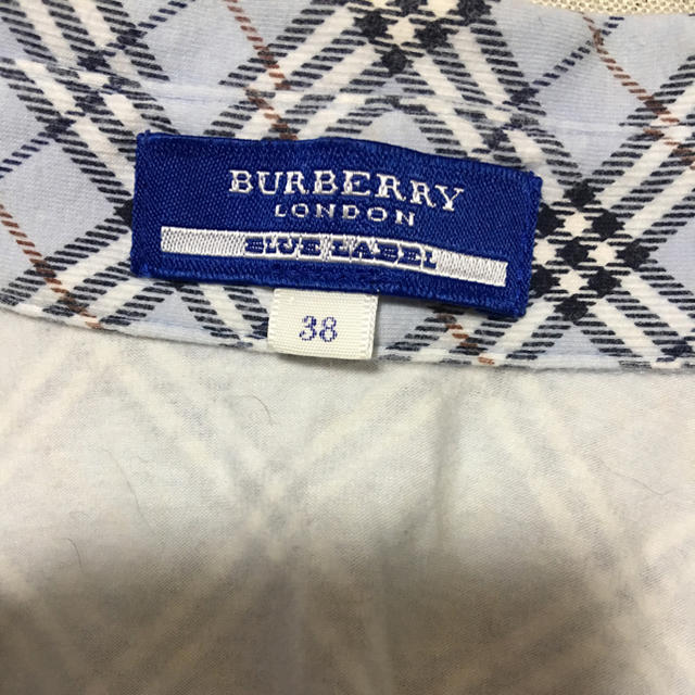 BURBERRY BLUE LABEL(バーバリーブルーレーベル)のレディース  シャツ レディースのトップス(シャツ/ブラウス(長袖/七分))の商品写真