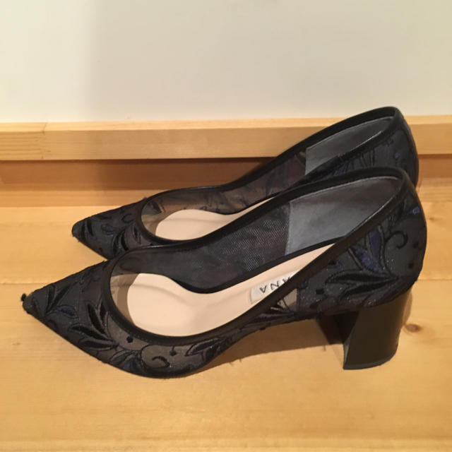 DIANA(ダイアナ)のダイアナパンプス23.5センチ レディースの靴/シューズ(ハイヒール/パンプス)の商品写真