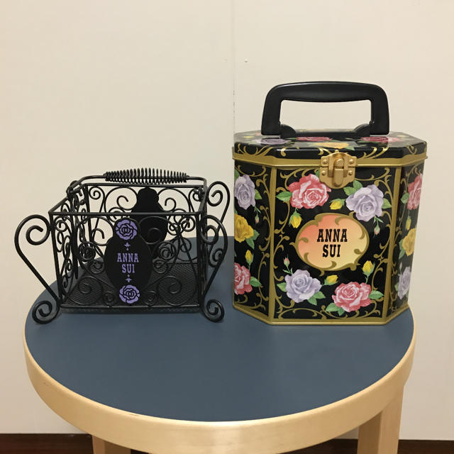 ANNA SUI(アナスイ)の【お値下げ】アナスイ♡小物入れ 2点セット コスメ/美容のコスメ/美容 その他(その他)の商品写真