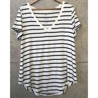 アメリカンイーグル(American Eagle)のAMERICAN EAGLE AEO ボーダー VネックTシャツ (Tシャツ(半袖/袖なし))