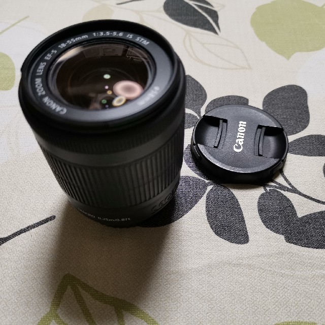 Canon(キヤノン)のEF-S18-55mm F3.5-5.6 IS STM スマホ/家電/カメラのカメラ(レンズ(ズーム))の商品写真