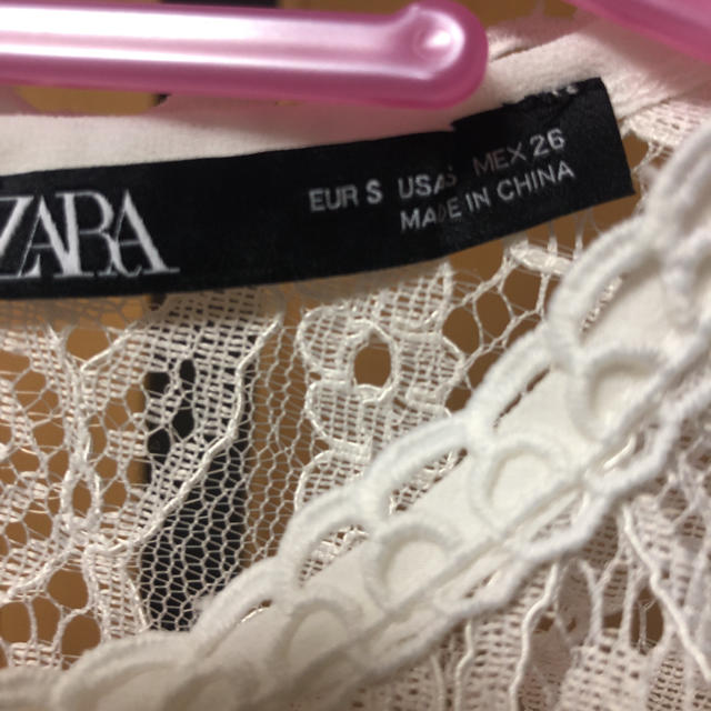 ZARA(ザラ)のZARAレースブラウス レディースのトップス(シャツ/ブラウス(半袖/袖なし))の商品写真