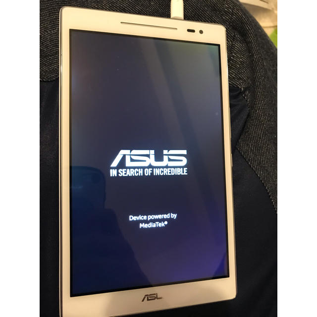 ASUS ZenPad p00a ホワイト