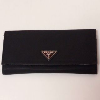 プラダ(PRADA)のPRADA ナイロン レザー 革 財布 ウォレット 黒 ブラック NERO(財布)