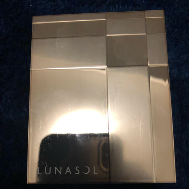 LUNASOL(ルナソル)のLUNASOL モデリングフェースコンパクト コスメ/美容のベースメイク/化粧品(フェイスカラー)の商品写真