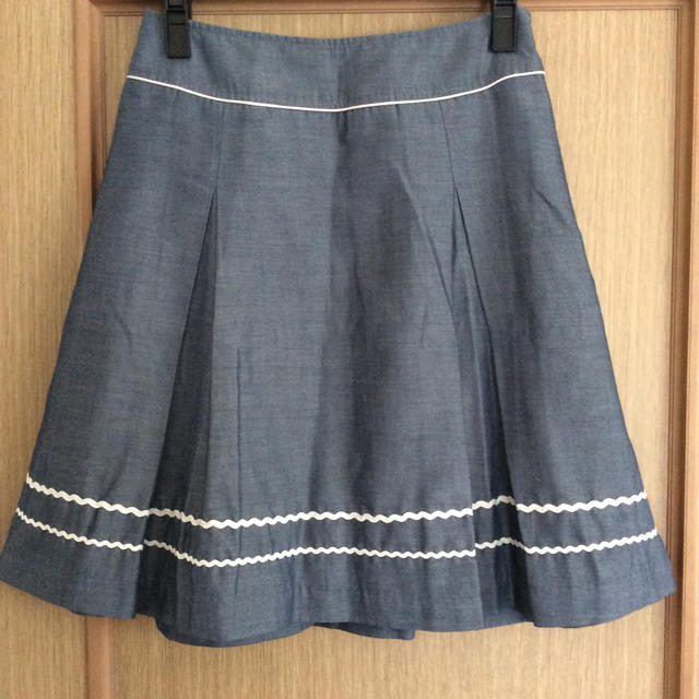 HONEYS(ハニーズ)のデニムライク 夏フレアスカート レディースのスカート(ひざ丈スカート)の商品写真