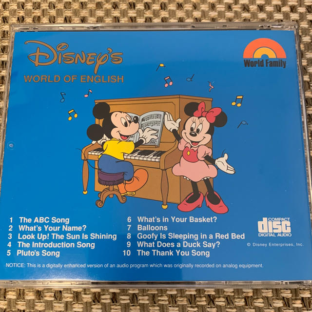 Disney(ディズニー)のDWEディズニー英語システム ゴールドディスク キッズ/ベビー/マタニティのおもちゃ(知育玩具)の商品写真