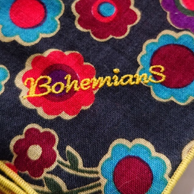 Bohemians(ボヘミアンズ)のBohemians/バンダナ新品未使用 レディースのファッション小物(バンダナ/スカーフ)の商品写真