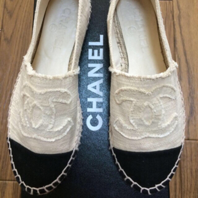 CHANEL(シャネル)のシャネル エスパドリーユ レディースの靴/シューズ(スリッポン/モカシン)の商品写真