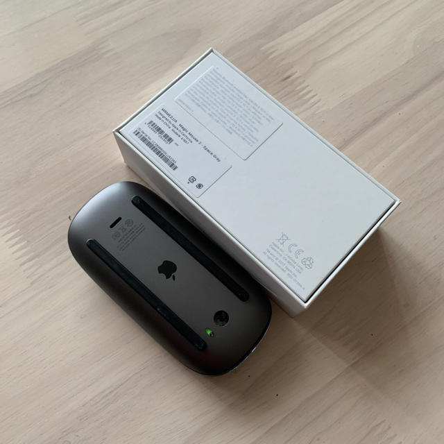 Mac (Apple)(マック)のMagic Mouse 2(Space Gray) スマホ/家電/カメラのPC/タブレット(PC周辺機器)の商品写真