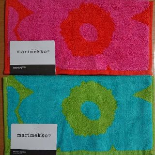 マリメッコ(marimekko)のアリー様ご専用☆新品☆marimekko(マリメッコ)☆タオルハンカチ２枚セット(ハンカチ)