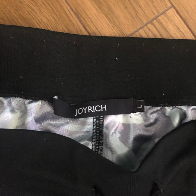 JOYRICH(ジョイリッチ)のJOY RICH ハーフパンツ メンズのパンツ(ショートパンツ)の商品写真