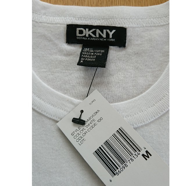 DKNY(ダナキャランニューヨーク)のDKNY Tシャツ レディースのトップス(Tシャツ(半袖/袖なし))の商品写真