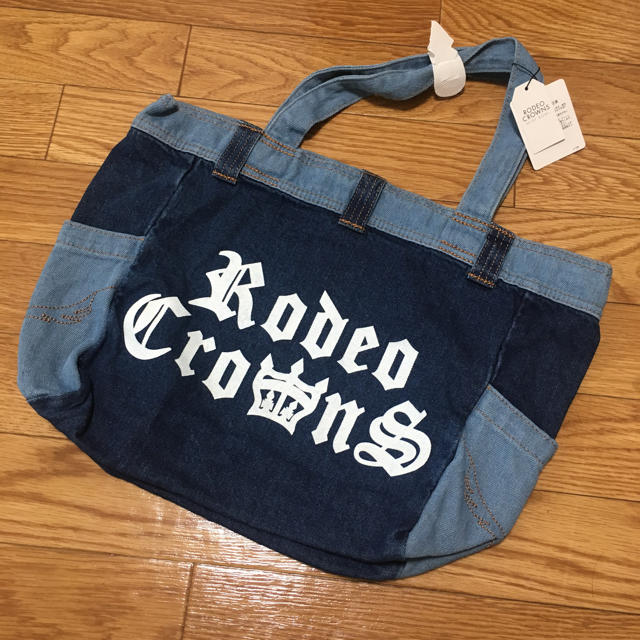 お買い求めしやすい価格 デニム ロデオクラウンズ トートバッグ(レディース)の通販 ロデオクラウンズワイドボウル コンビ デニム トートバック 刺繍 0528 完売 ロデオクラウンズワイドボウル デニム トートバッグ イニシャル刺繍入り