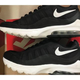 ナイキ(NIKE)のNIKE AIR MAX INVIGOR(スニーカー)