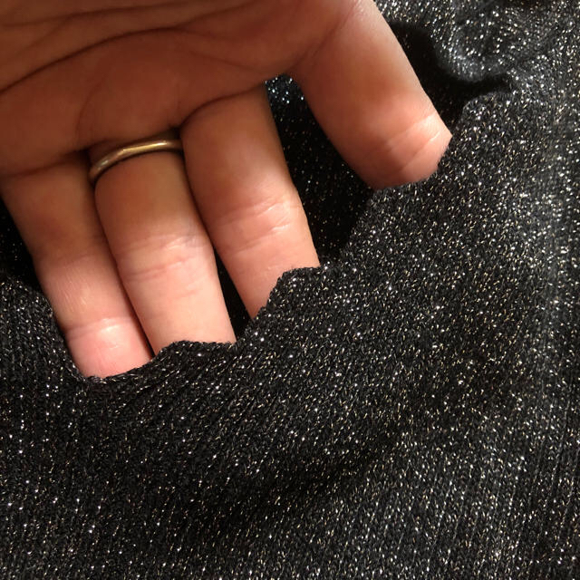 黒ラメチョーカー風サマーニット レディースのトップス(カットソー(半袖/袖なし))の商品写真