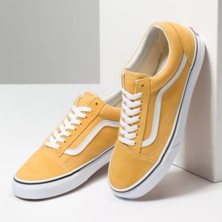 ヴァンズ(VANS)のvans oldskool yellow(スニーカー)