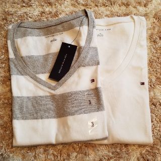 トミーヒルフィガー(TOMMY HILFIGER)のTOMMY HILFIGER　Tシャツ2枚セットSサイズ(Tシャツ(半袖/袖なし))