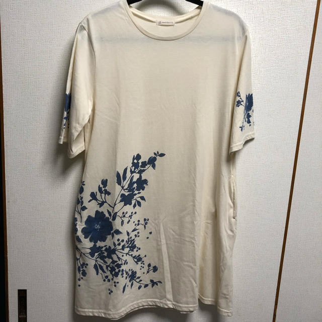 花柄のsoulberry のワンピース、ロングTシャツ レディースのワンピース(ロングワンピース/マキシワンピース)の商品写真