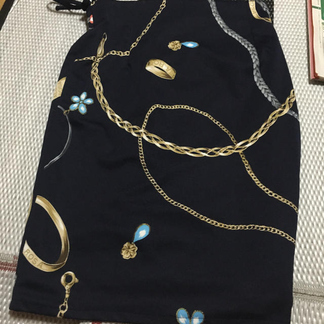 ALBA ROSA(アルバローザ)のアルバローザ 巻きスカート レディースのスカート(ひざ丈スカート)の商品写真
