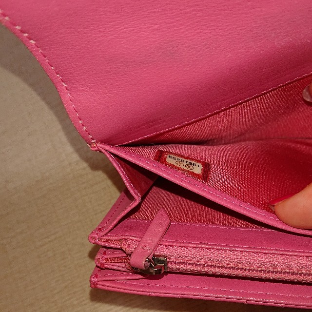CHANEL(シャネル)のCHANEL　ピンク長財布 メンズのファッション小物(長財布)の商品写真