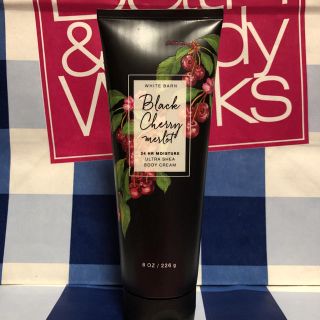 バスアンドボディーワークス(Bath & Body Works)のブラックチェリーメルロー☆ボディクリーム(ボディクリーム)