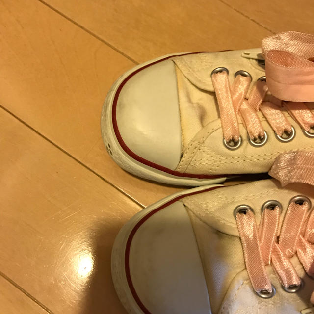 CONVERSE(コンバース)のお値下げ converse オールスター 19 ピンクリボン キッズ/ベビー/マタニティのキッズ靴/シューズ(15cm~)(スニーカー)の商品写真