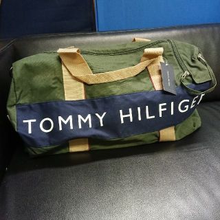 トミーヒルフィガー(TOMMY HILFIGER)の新品タグ付きトミードラム型バッグ大型(ショルダーバッグ)