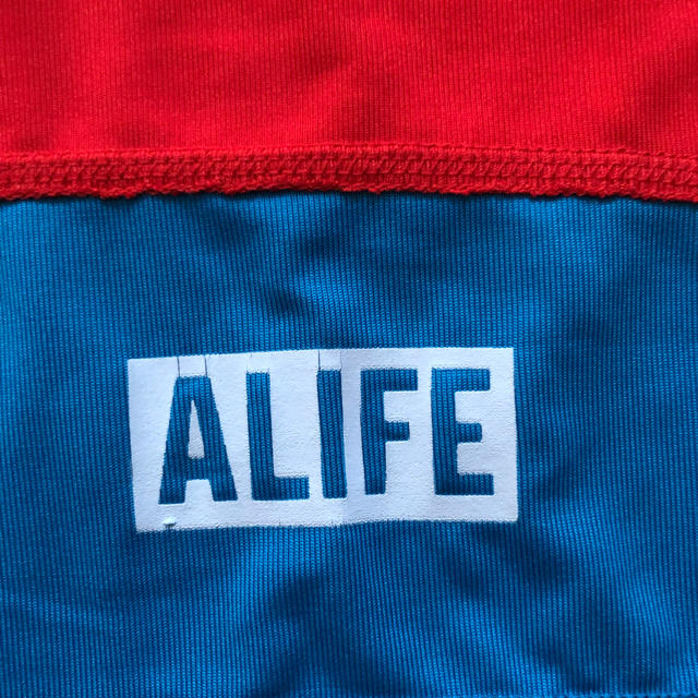 ALIFE(エーライフ)のアシックス×alife tシャツ メンズのトップス(Tシャツ/カットソー(半袖/袖なし))の商品写真