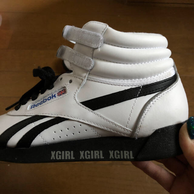 X-GIRL×Reebokコラボスニーカー 2