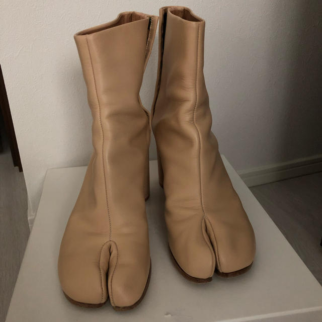 Maison Martin Margiela(マルタンマルジェラ)のマルジェラ足袋ブーツ レディースの靴/シューズ(ブーツ)の商品写真