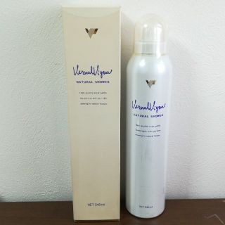 ヴァーナル(VERNAL)のヴァーナル　ヴィーナ　ナチュラルシャワー　化粧水　240ml(化粧水/ローション)