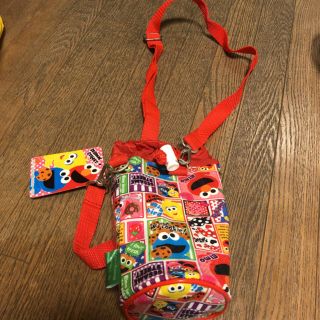 セサミストリート(SESAME STREET)のセサミストリート★ペットボトルカバー(弁当用品)