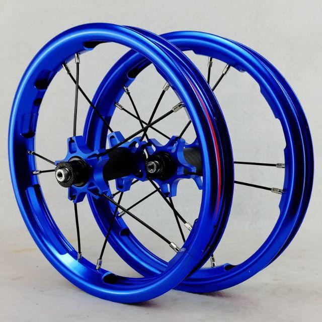 即納再入荷 フミ238さま専用!
パーツ
IRONKID レーシングホイール+小物の通販 by さくらSelect|ラクマ お得大特価